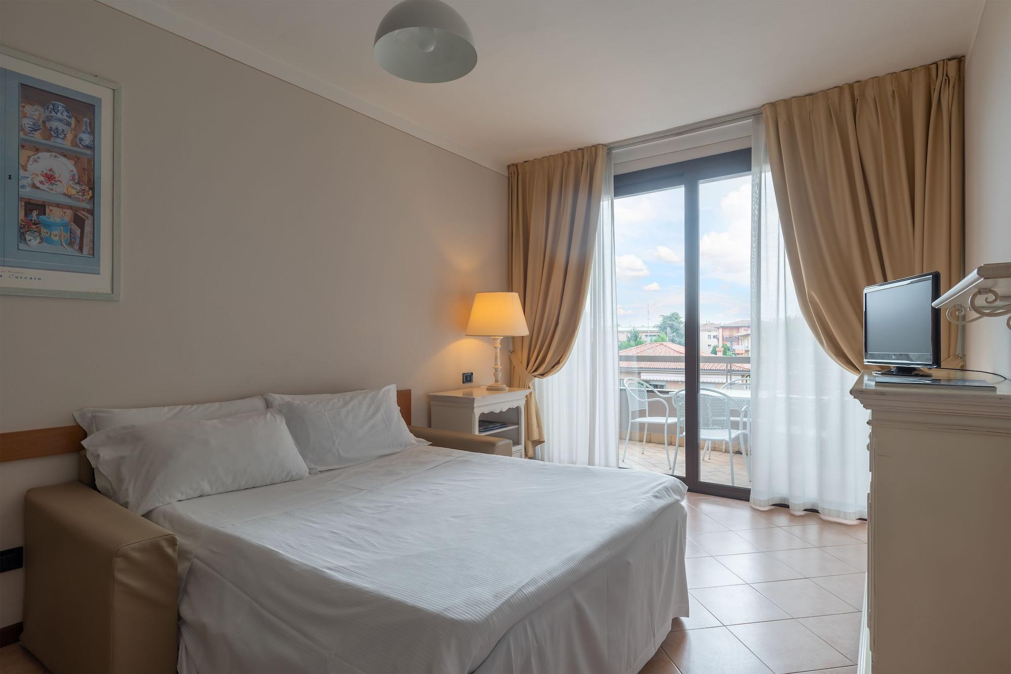 Il Sogno Apartments Desenzano del Garda Exteriör bild