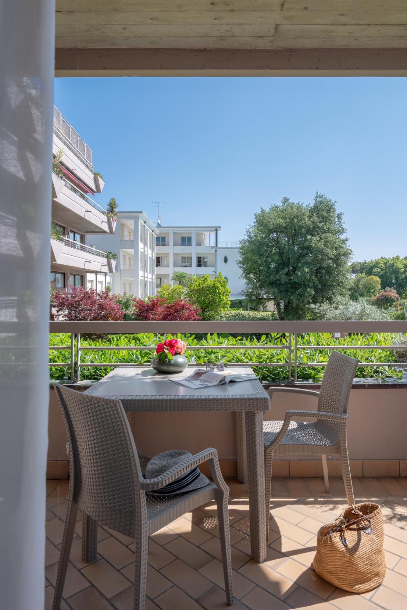 Il Sogno Apartments Desenzano del Garda Exteriör bild