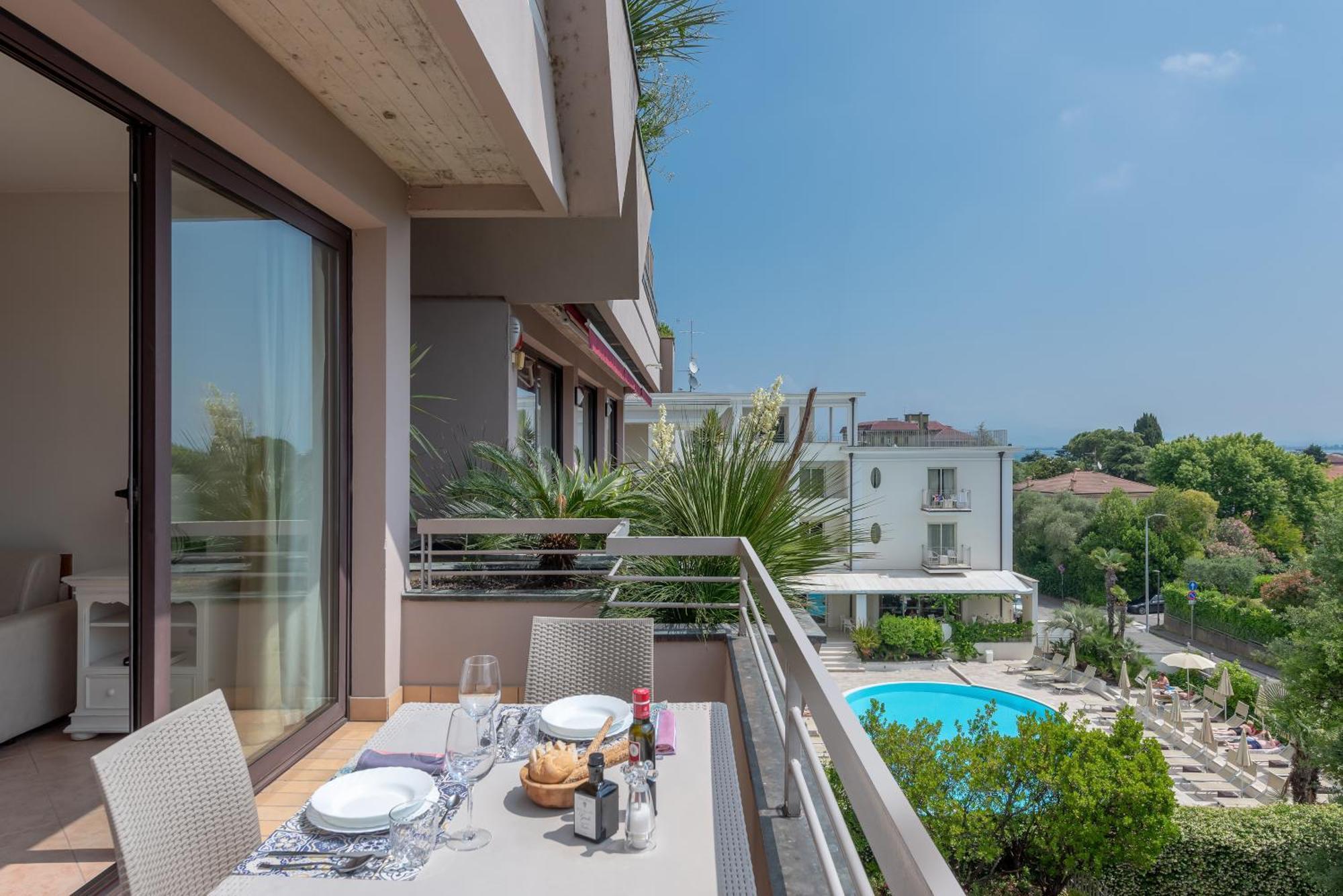 Il Sogno Apartments Desenzano del Garda Exteriör bild